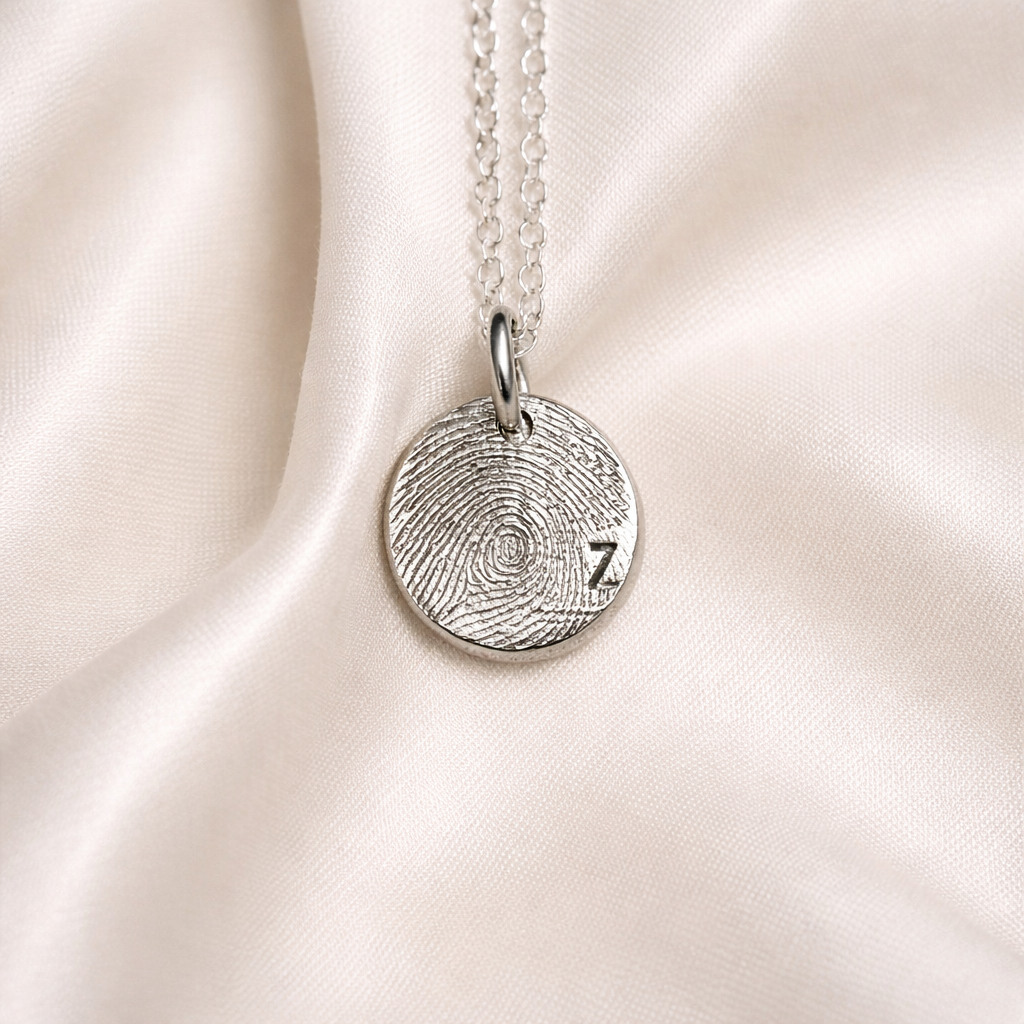 Personalised Sterlingsilverfingerprintpendantonsilk