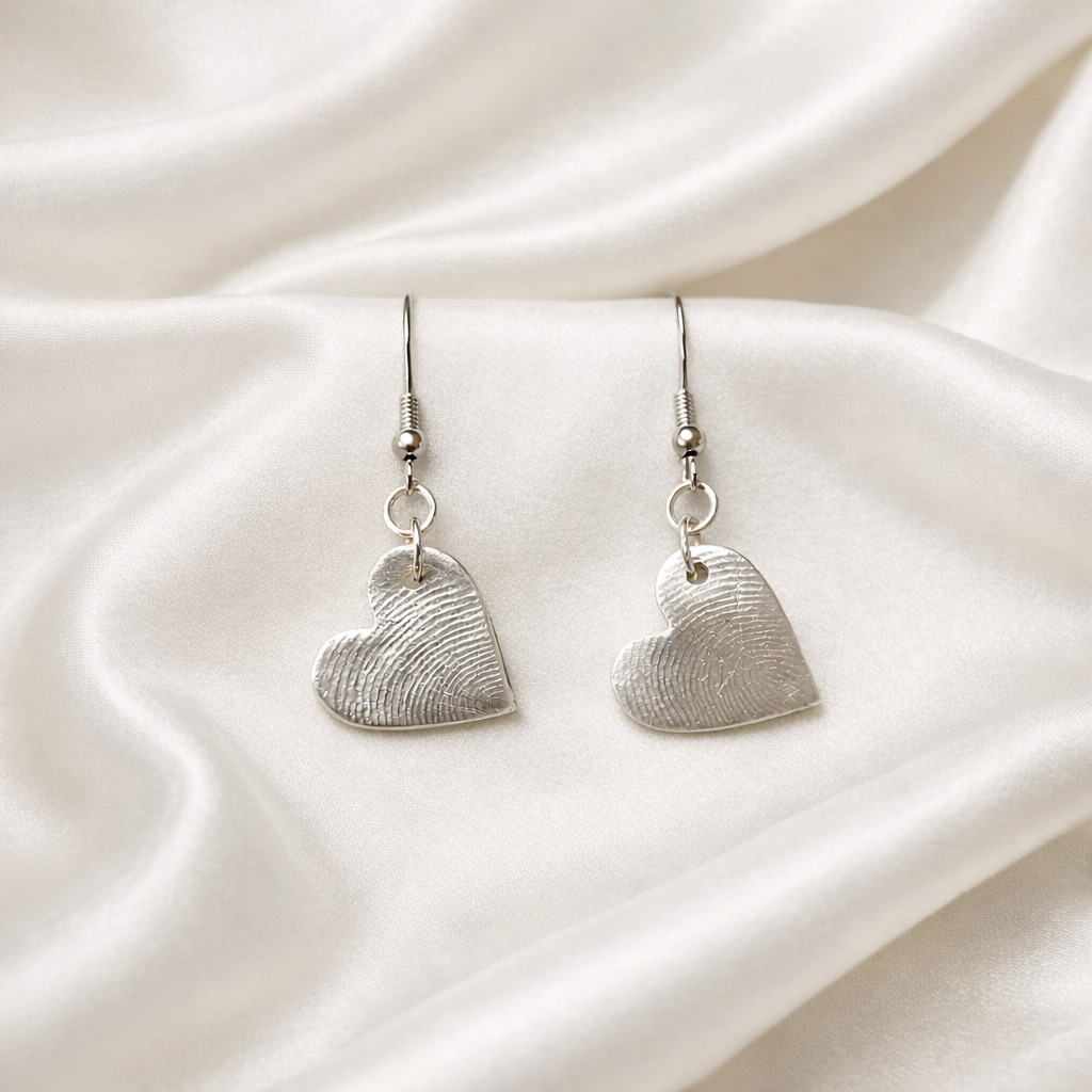 Personalised Silverheartearringonfairskin