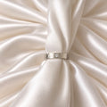 Textured ring with a zirconia